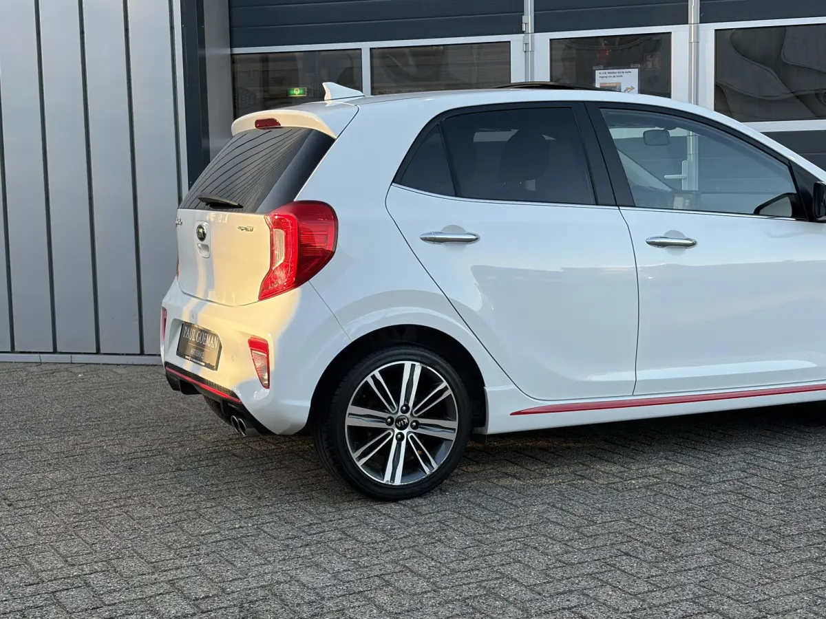 Picanto 1.2 CVVT GT Line | Pano | Camera | Sensoren | Climate | Lichtmetaal |