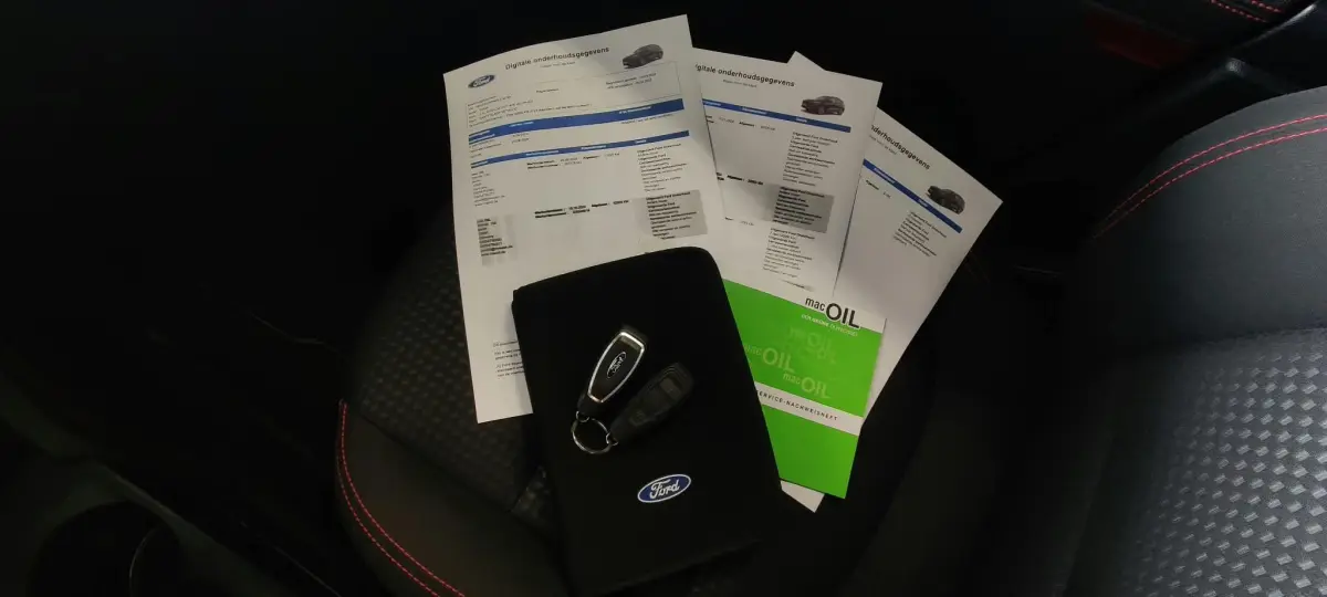 Kuga 2.5 PHEV ST-Line | Camera | Trekhaak | Goed onderhouden! |