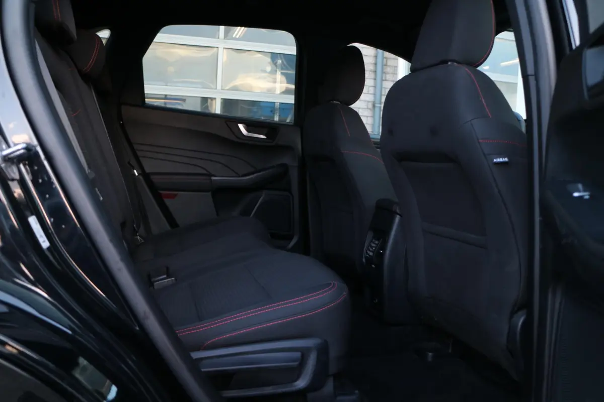 Kuga 2.5 PHEV ST-Line | Camera | Trekhaak | Goed onderhouden! |