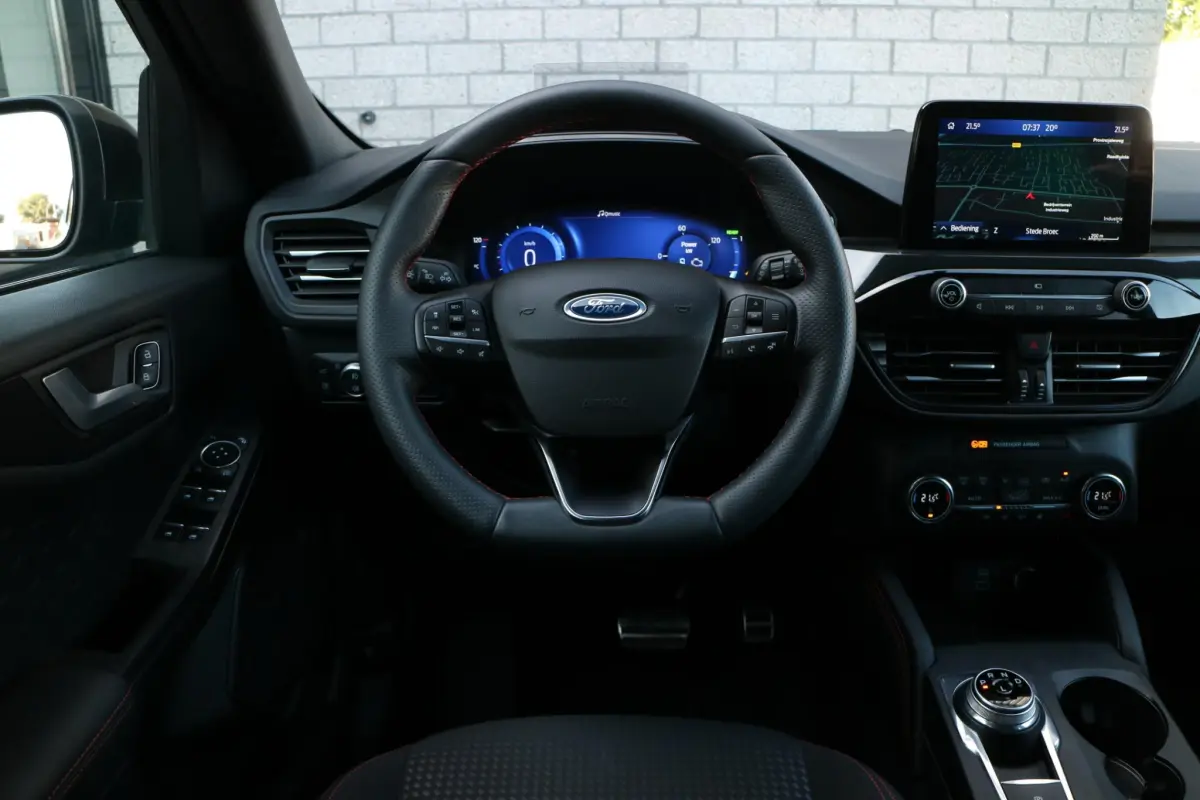 Kuga 2.5 PHEV ST-Line | Camera | Trekhaak | Goed onderhouden! |