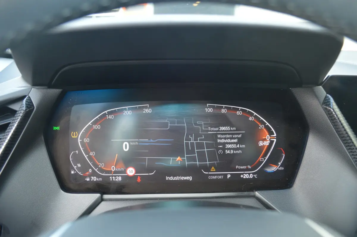 1 Serie 118i Automaat / BOVAG RIJKLAARPRIJS