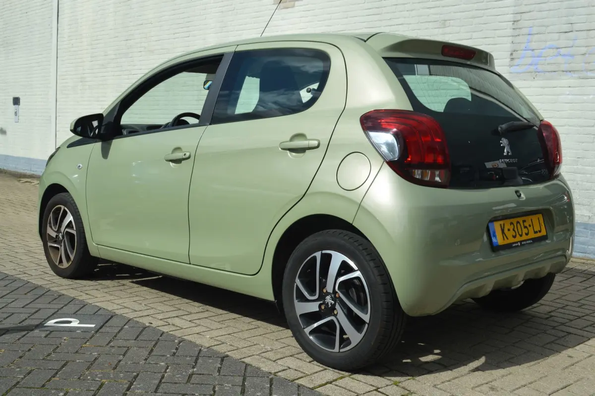 108 1.0 e-VTi Allure / BOVAG RIJKLAARPRIJS