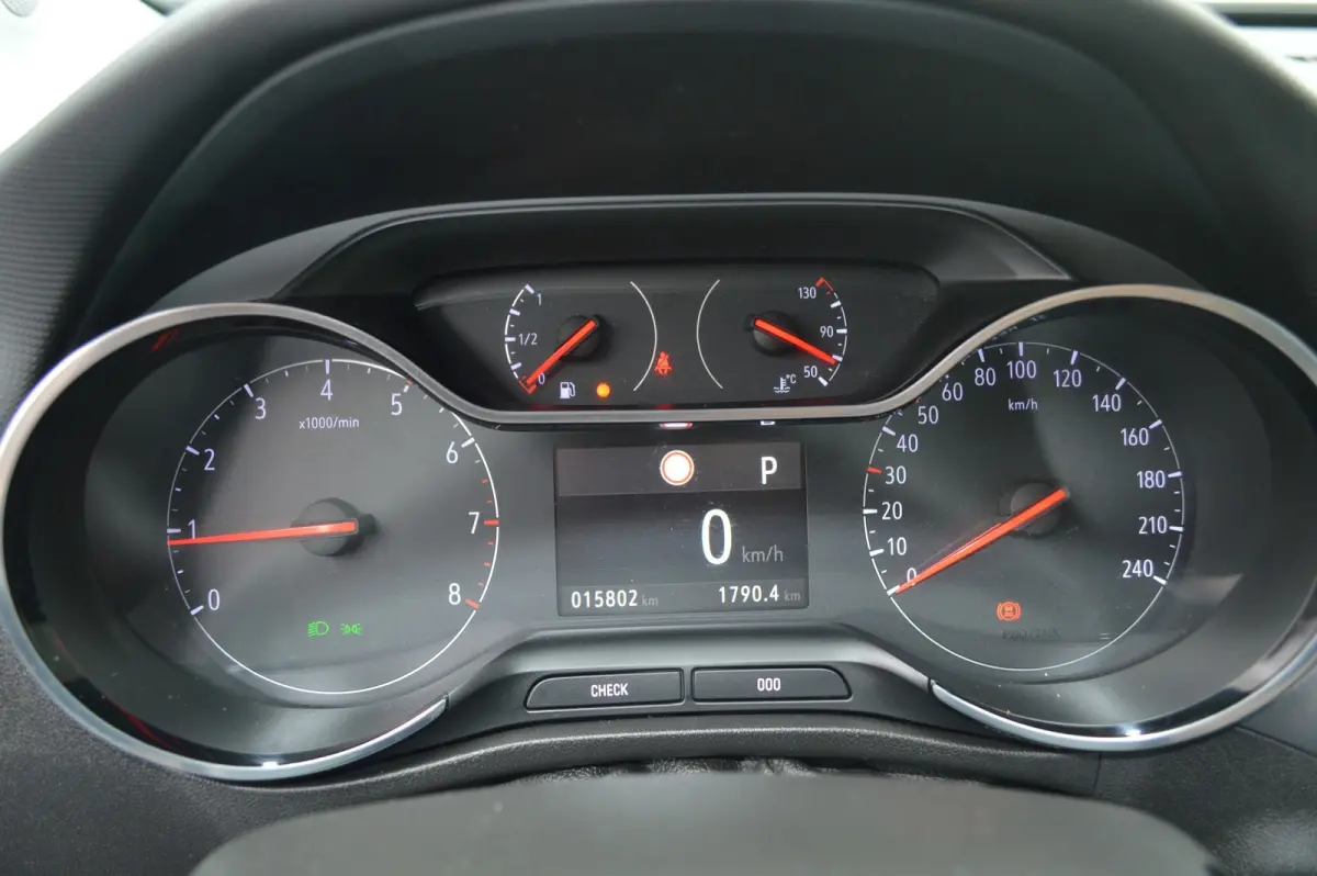 Crossland 1.2 Turbo Level 3 Automaat / BOVAG RIJKLAARPRIJS