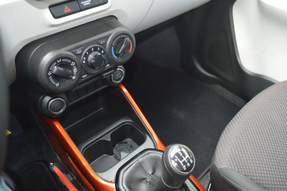 Ignis 1.2 Stijl Intro Hybrid / BOVAG RIJKLAARPRIJS