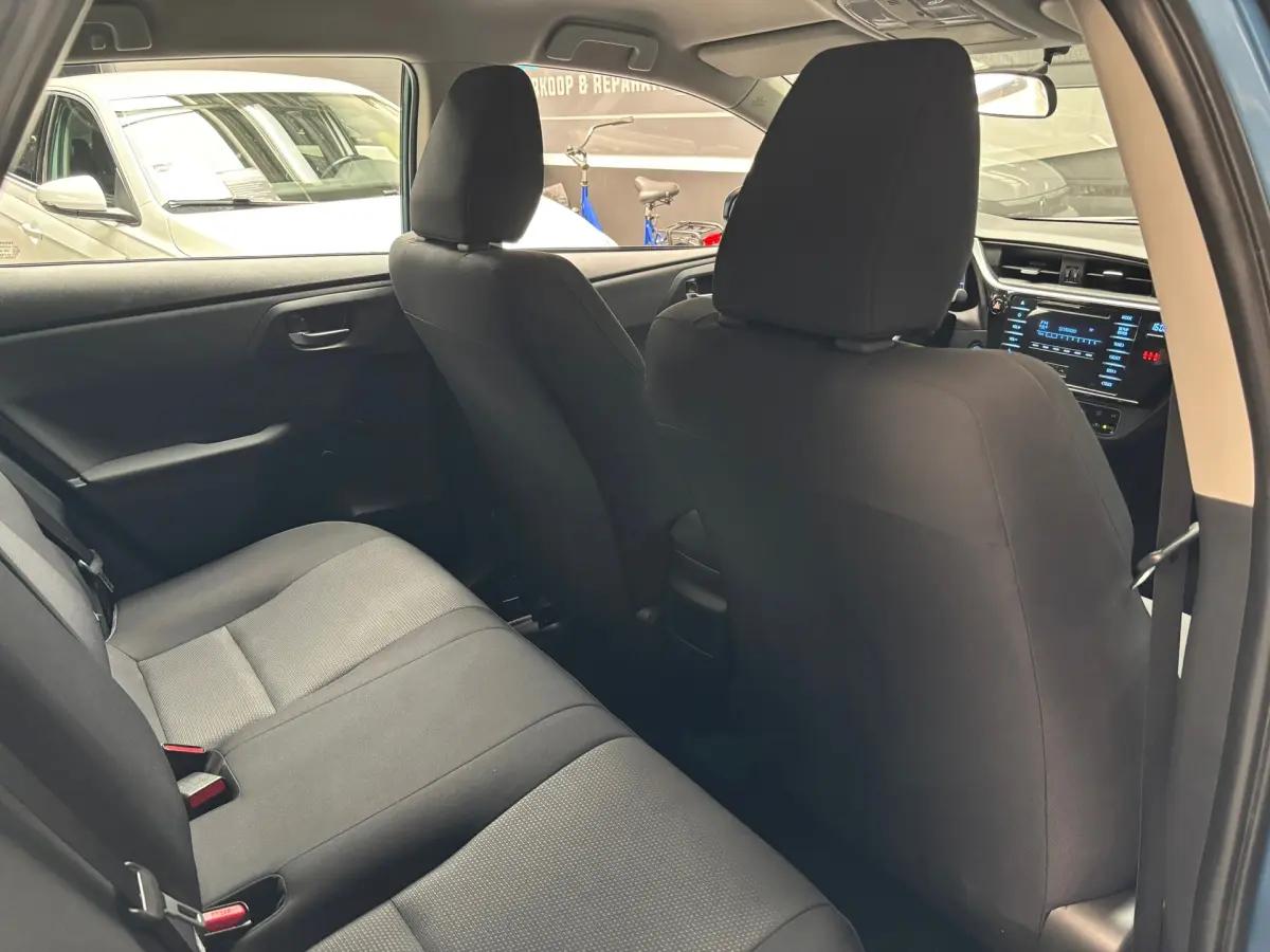 Auris 1.8 Hybrid Now