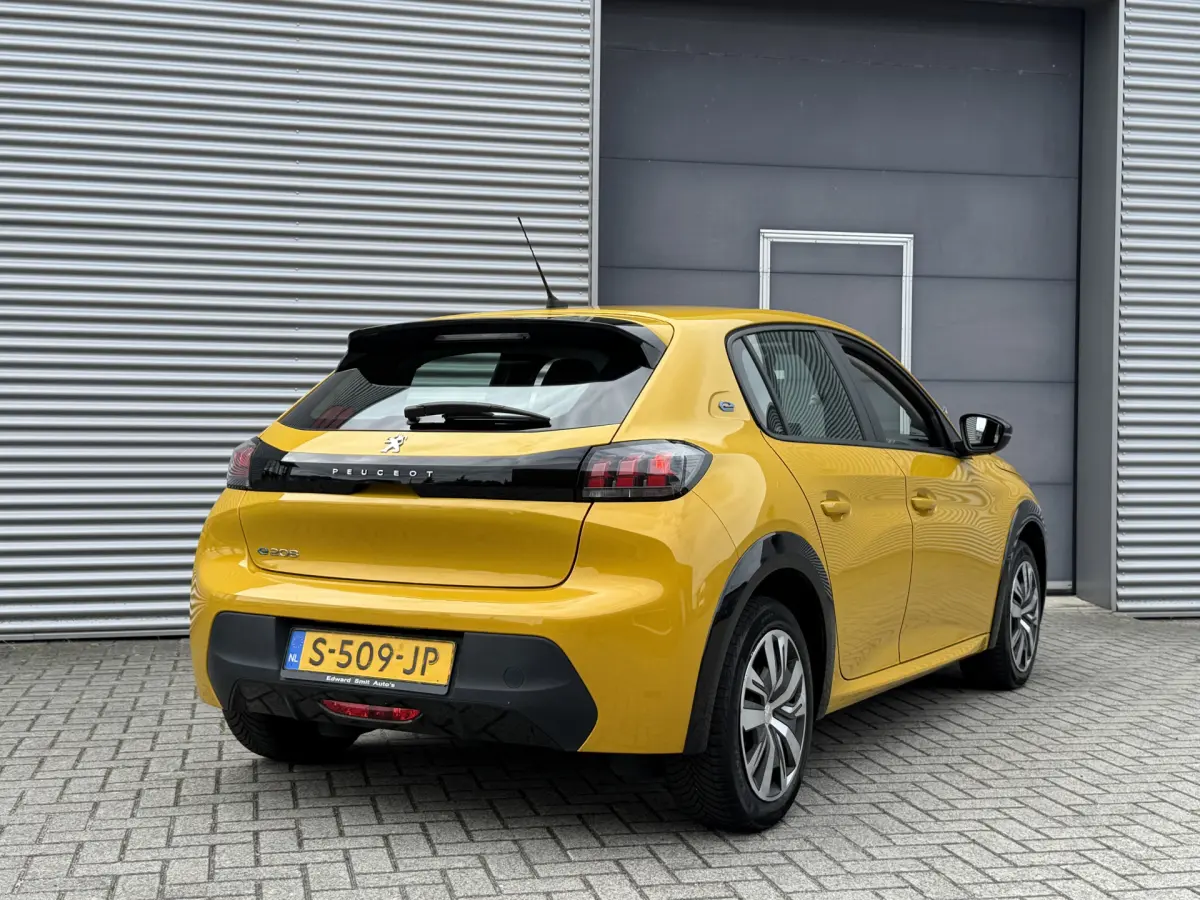 e-208 EV Active 50 kWh I Carplay I Navi I SOH 100%