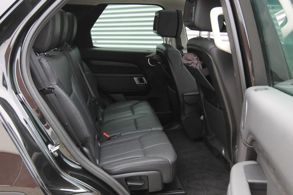 Discovery 2.0 Td4 HSE Luxury Aut. I 7 Pers. I Pano.dak I Leder I Carplay
