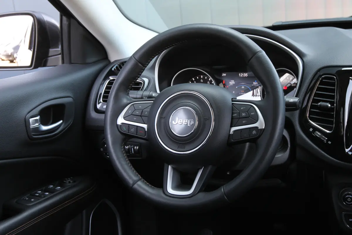 Compass 1.4 MultiAir Limited 4x4 I Automaat I Navi I 1/2 Leder