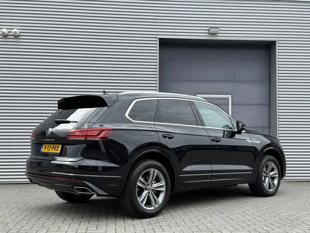 Touareg 3.0 TDI R-Line I Aut. I Grijs Kenteken I Leder I Navi I 57000 km