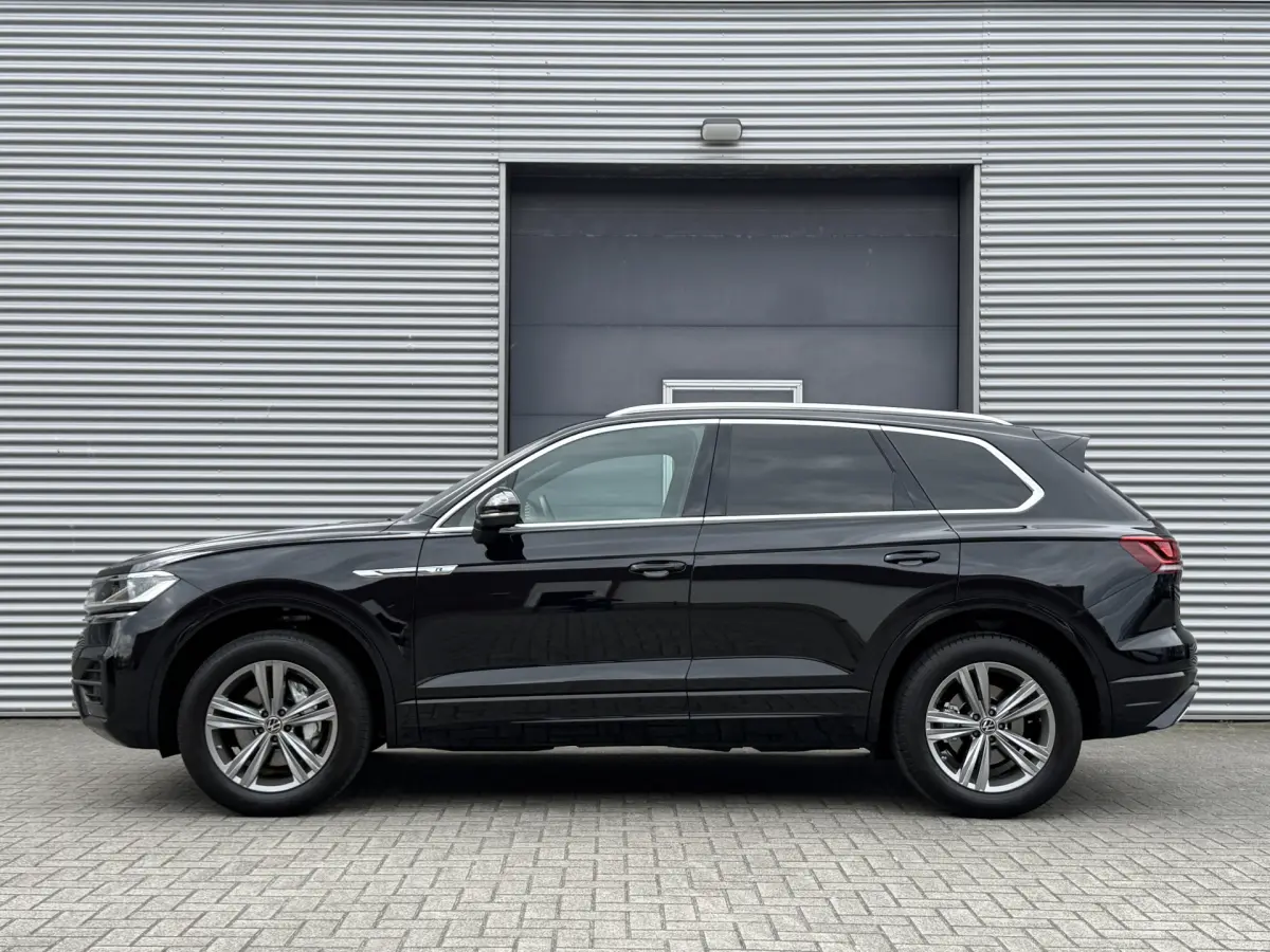 Touareg 3.0 TDI R-Line I Aut. I Grijs Kenteken I Leder I Navi I 57000 km