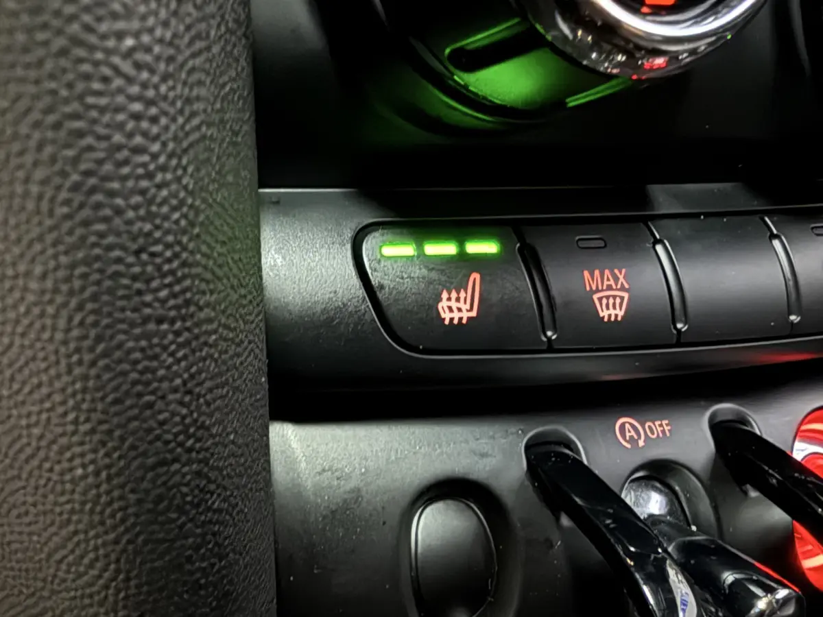 3-Deurs 2.0 Cooper S JCW // Panodak // Camera // Carplay
