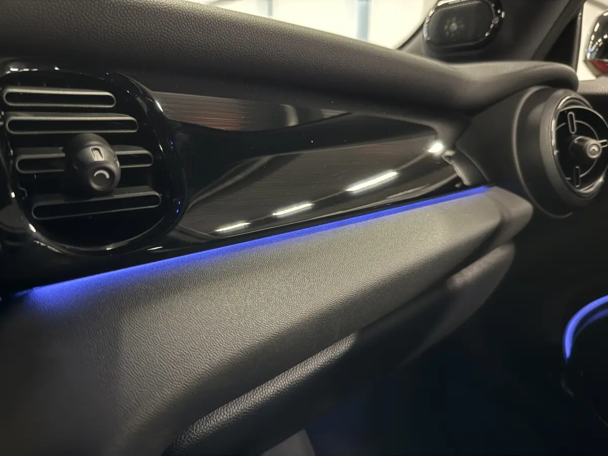 3-Deurs 2.0 Cooper S JCW // Panodak // Camera // Carplay