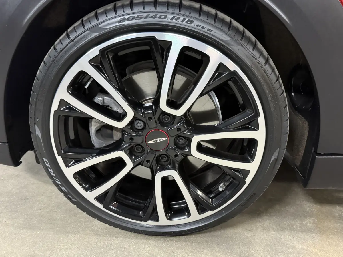 3-Deurs 2.0 Cooper S JCW // Panodak // Camera // Carplay