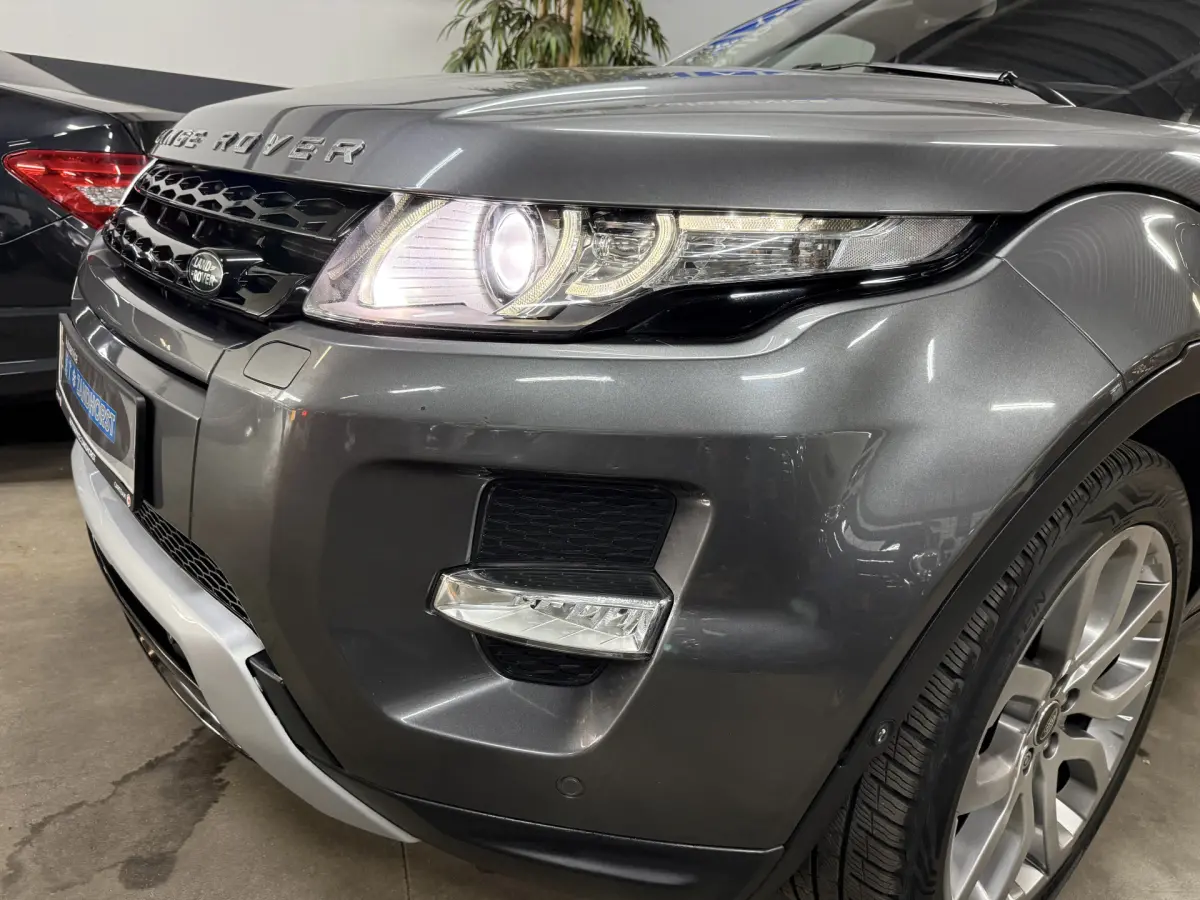 Range Rover Evoque 2.0 Si 4WD Prestige Business Edition // Leer // Meridian