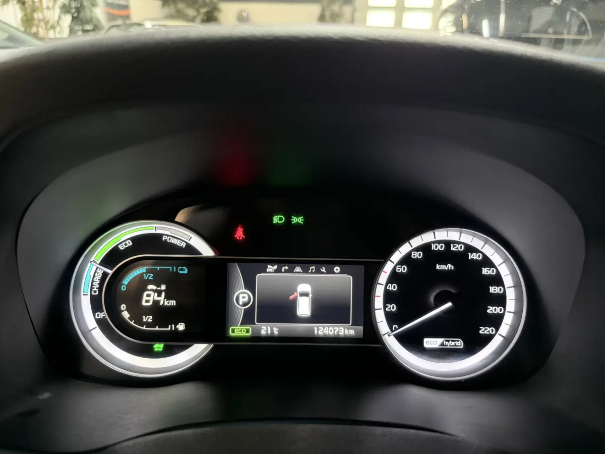 Niro 1.6 GDi Hybrid DynamicLine // Ecc // Cruise