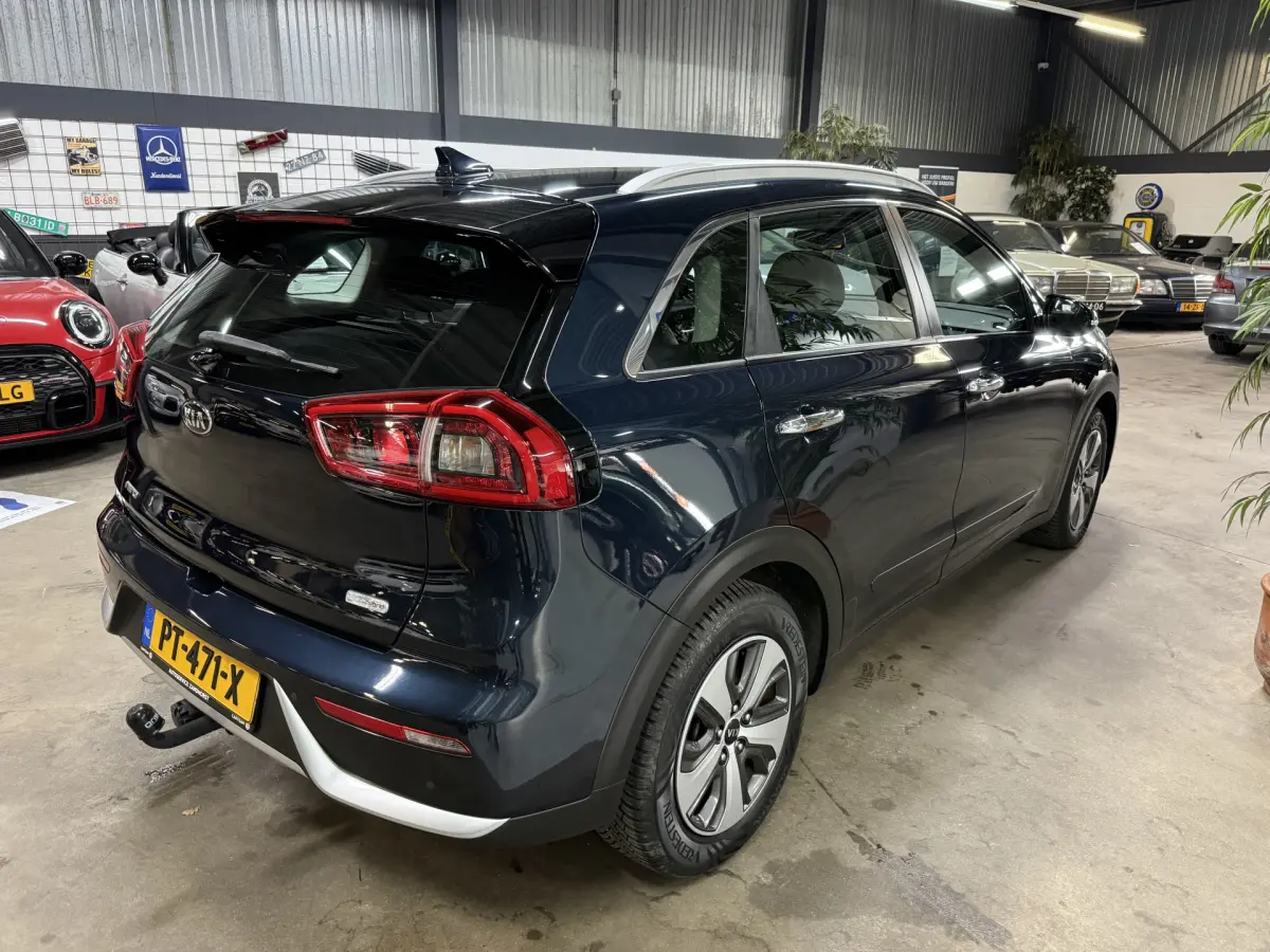 Niro 1.6 GDi Hybrid DynamicLine // Ecc // Cruise