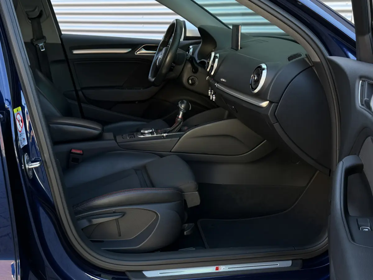 A3 Limousine 2.0 TFSI S3 quattro Pro Line Plus I Aut. I 300 PK I ACC I Pano.dak