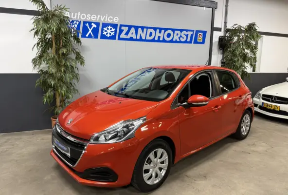 208 1.2 PureTech Active // Airco // Cruise