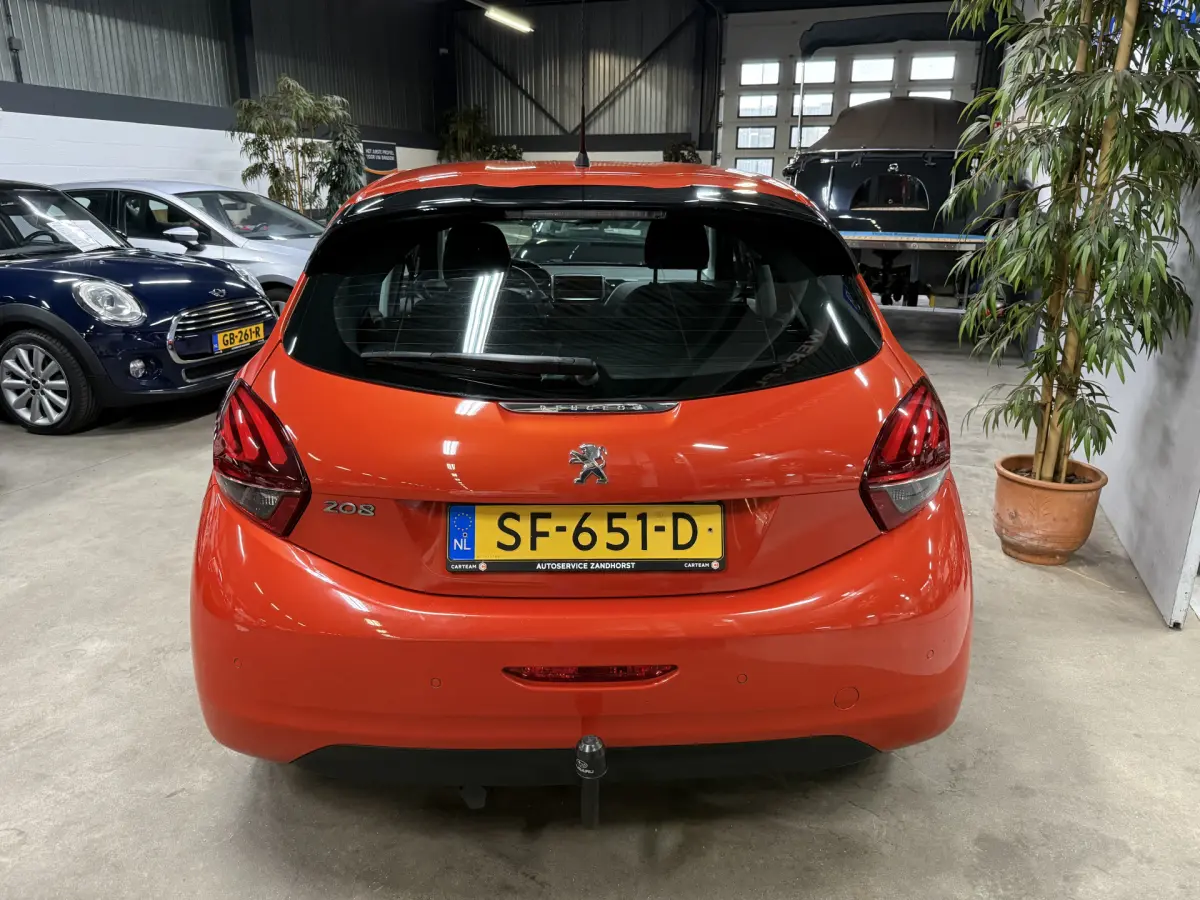 208 1.2 PureTech Active // Airco // Cruise