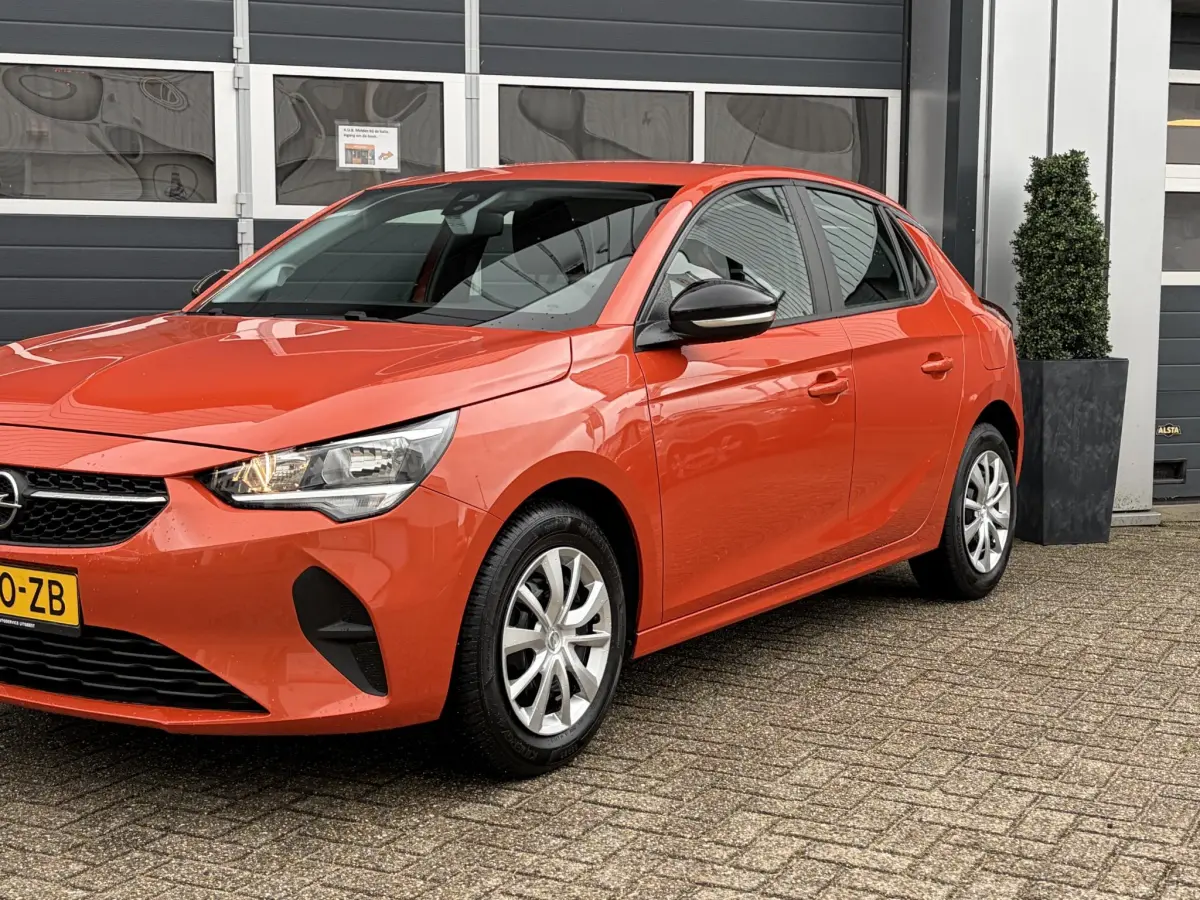 Corsa 1.2 Edition | Camera | CarPlay | Climate | CV |