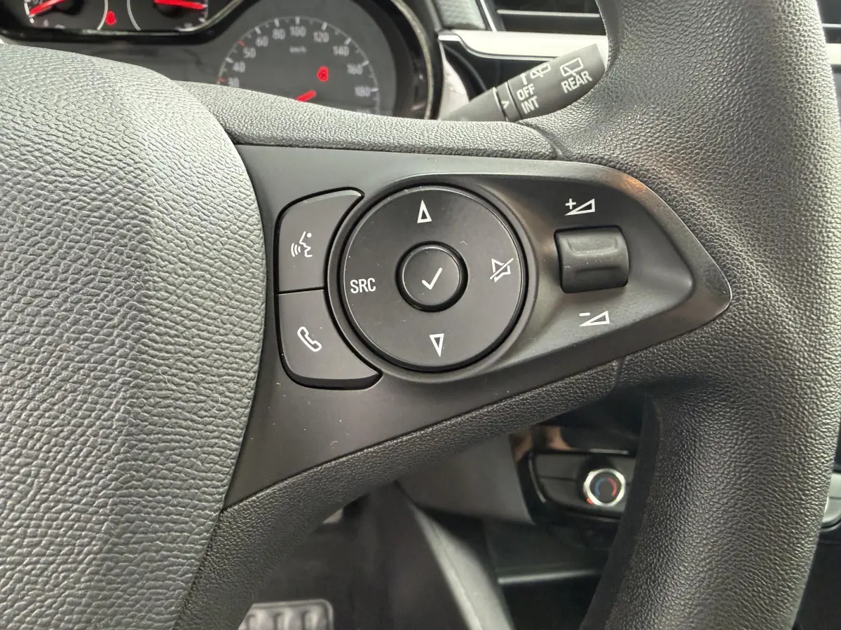 Corsa 1.2 Edition | Camera | CarPlay | Climate | CV |