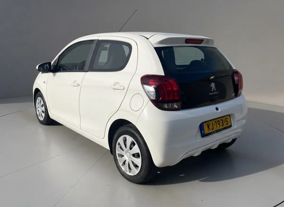 108 1.0 e-VTi Active, Airco, bluetooth audio