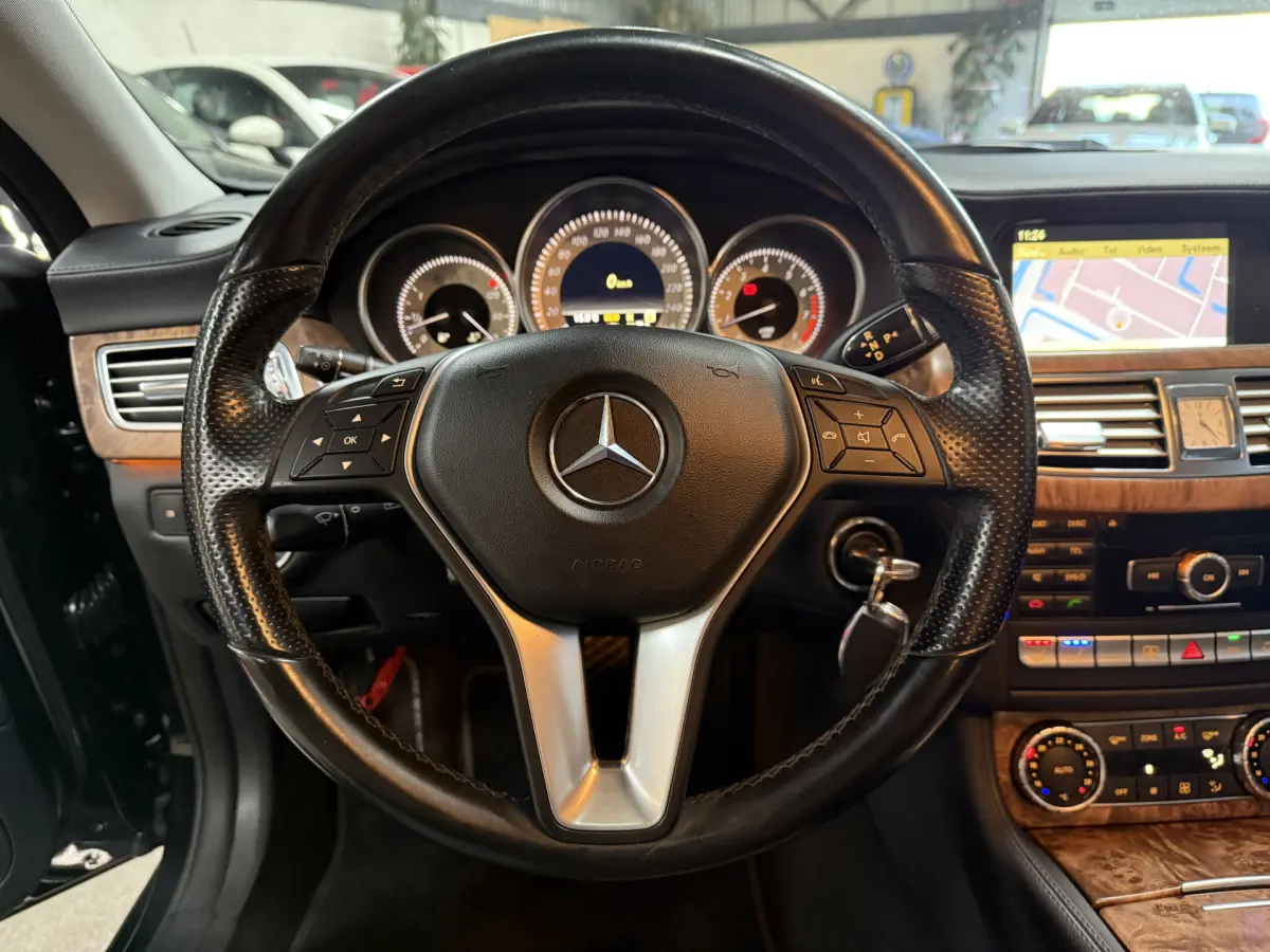 CLS 350 // Schuifdak // Harman Kardon // Zonnescherm achterrraam
