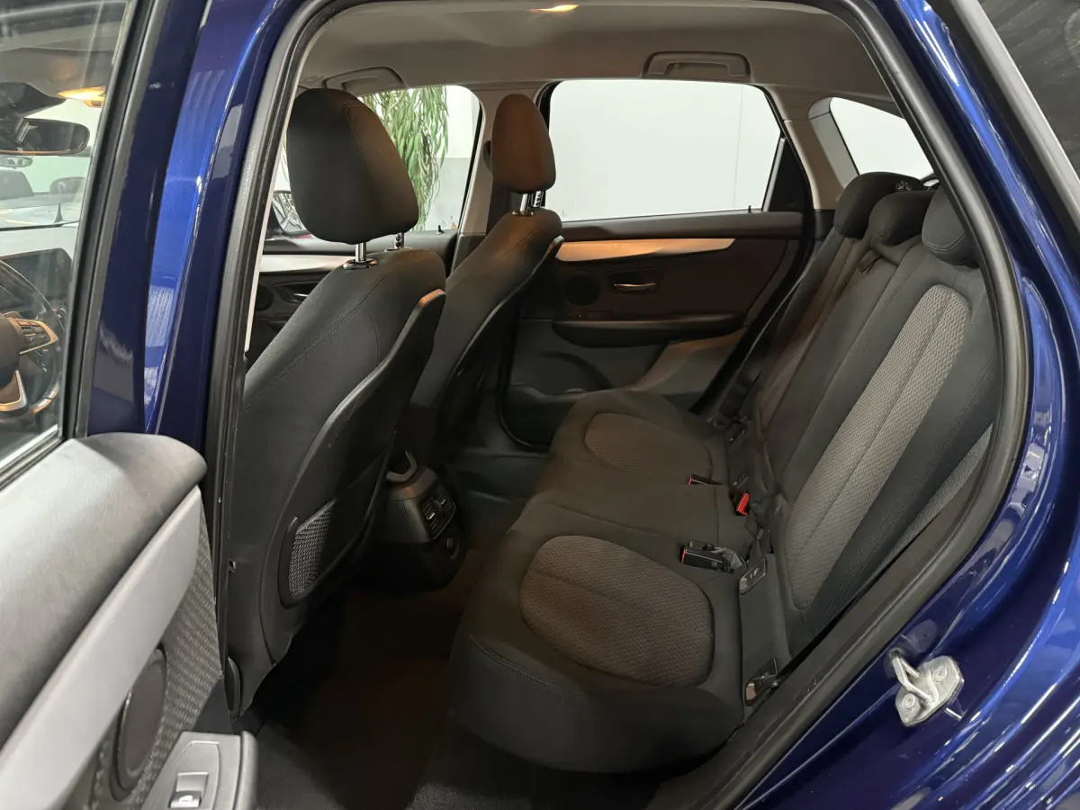 2 Serie Active Tourer 216i Centennial Executive // Ecc // Navi // Pdc