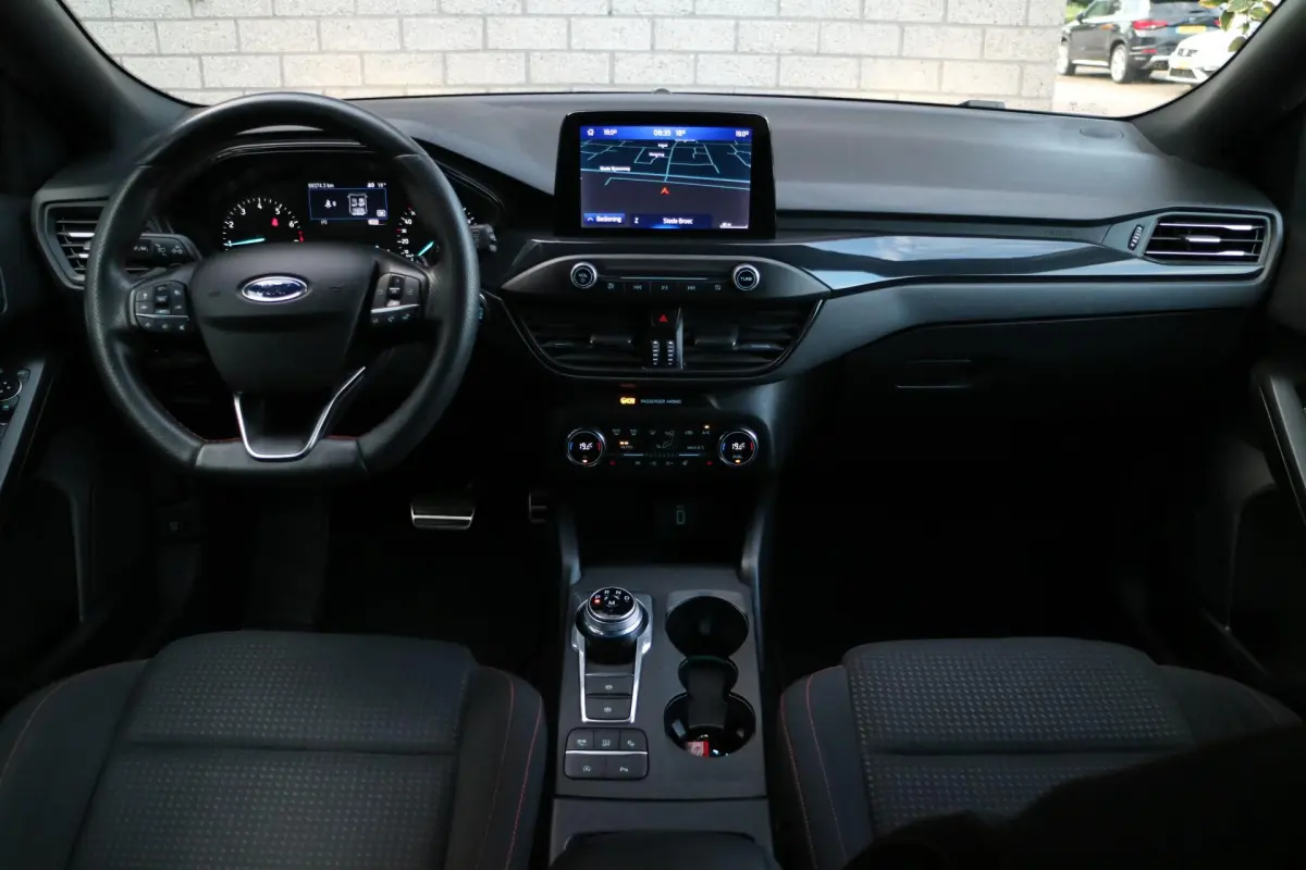 Focus Wagon 1.5 EcoBoost ST Line | Navi | Camera | Automaat! |