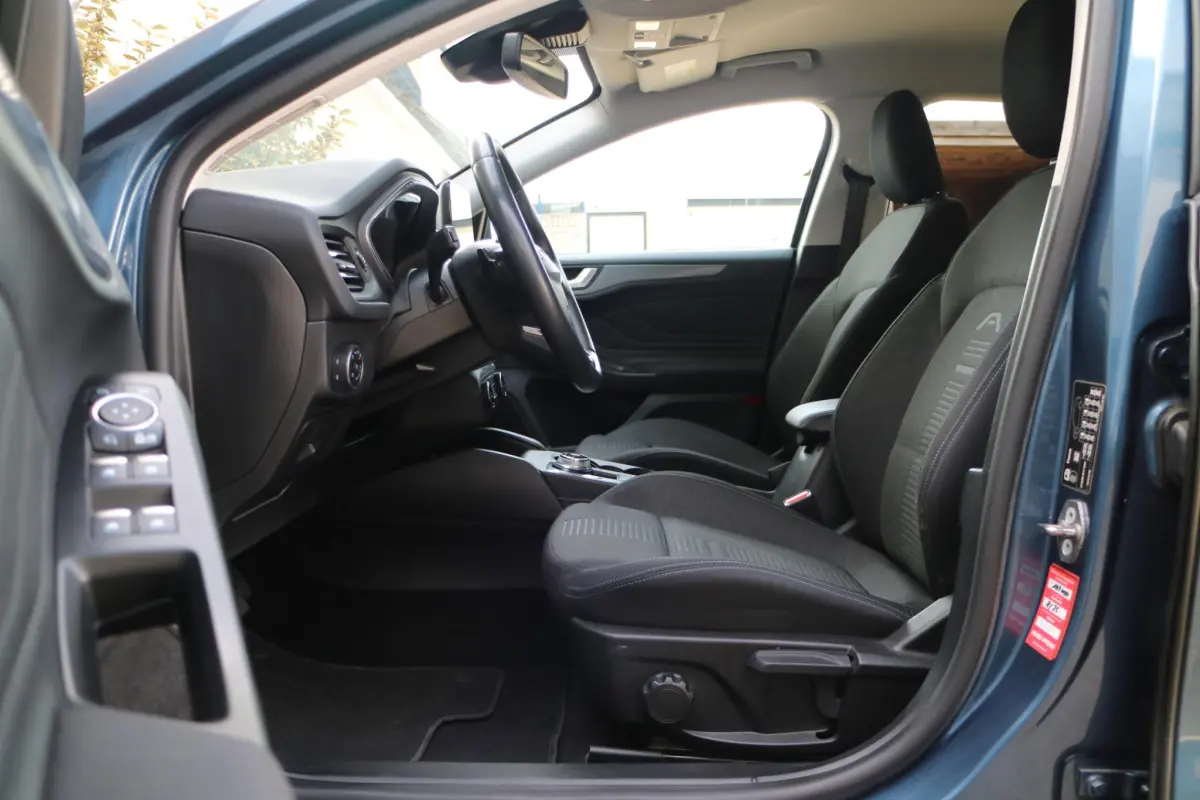 Focus 1,0 EcoBoost Active Wagon | Automaat! | Carplay |