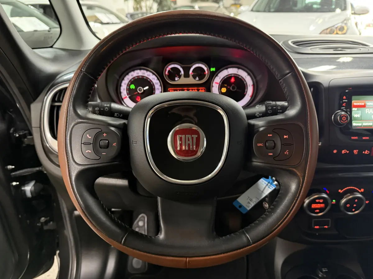 500L 0.9 TwinAir Trekking // Cruise // Navi // LM Velgen