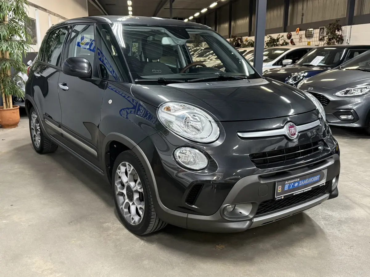 500L 0.9 TwinAir Trekking // Cruise // Navi // LM Velgen