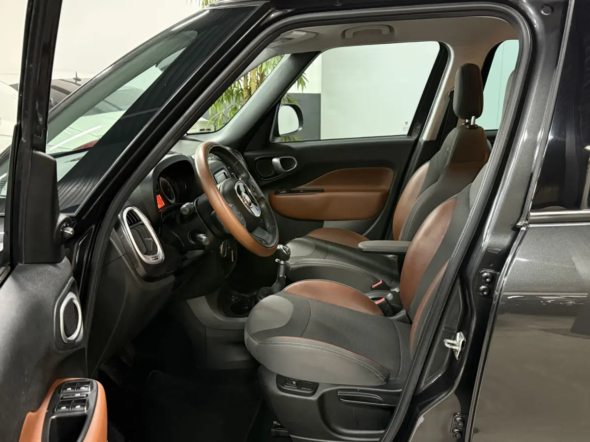 500L 0.9 TwinAir Trekking // Cruise // Navi // LM Velgen