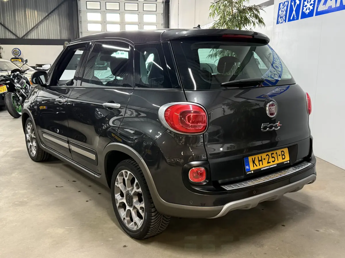 500L 0.9 TwinAir Trekking // Cruise // Navi // LM Velgen