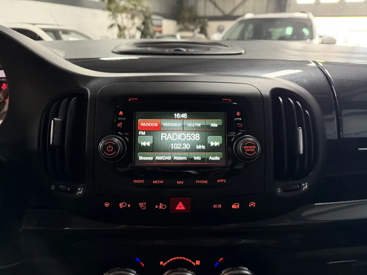 500L 0.9 TwinAir Trekking // Cruise // Navi // LM Velgen