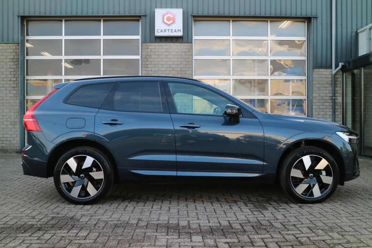 XC60 2.0 T6 Plug-in hybrid AWD Plus Dark | long Range! | Panorama | 360 camera |