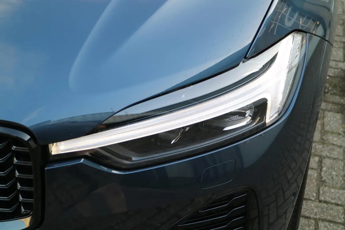 XC60 2.0 T6 Plug-in hybrid AWD Plus Dark | long Range! | Panorama | 360 camera |