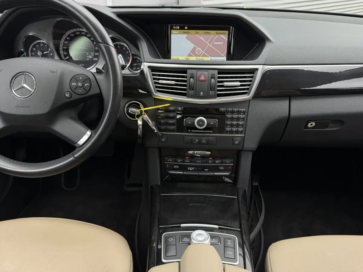 E-Klasse 350 CGI Avantgarde 4-Matic I Aut. I ACC I Leder I Pano.dak I 54000 km