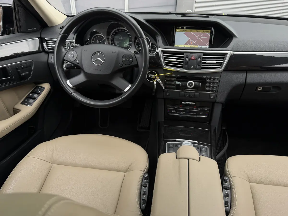 E-Klasse 350 CGI Avantgarde 4-Matic I Aut. I ACC I Leder I Pano.dak I 54000 km