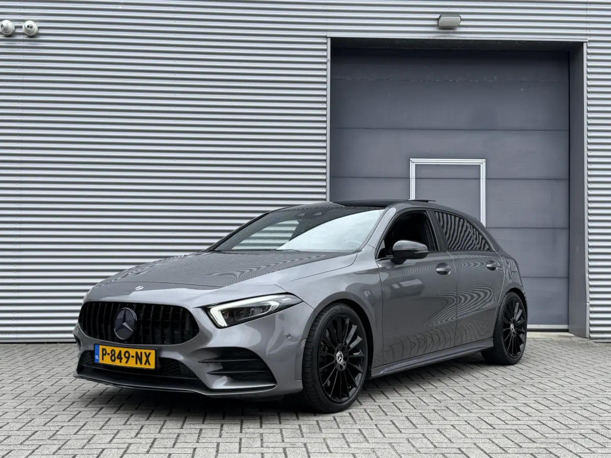 A-Klasse 250 Premium I Aut. I AMG I Leder I Pano.dak I Leder I Camera I Carplay