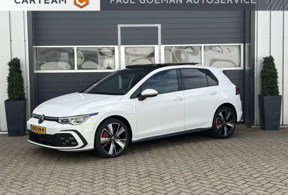 Golf 1.4 eHybrid GTE | Pano | Camera | Keyless | Sensoren | LED |