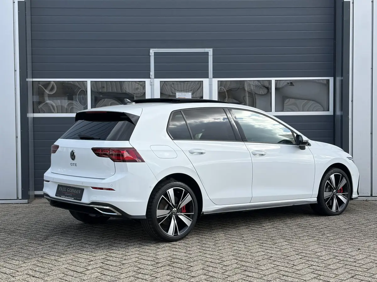 Golf 1.4 eHybrid GTE | Pano | Camera | Keyless | Sensoren | LED |