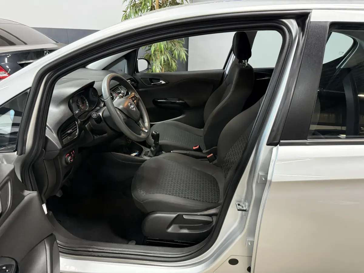 Corsa 1.2 // Airco // LM velgen