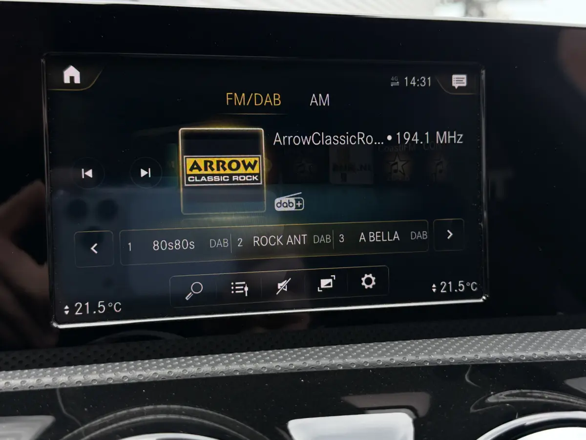 CLA Shooting Brake 250 e AMG Line I Aut. I PHEV I Navi I Carplay