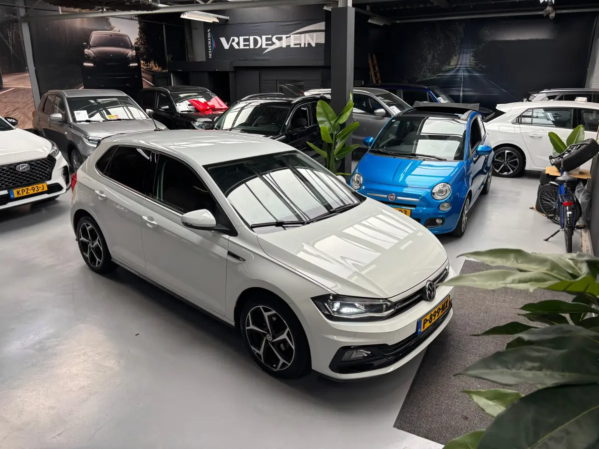 Polo 1.0 TSI Highline Business R / Carplay