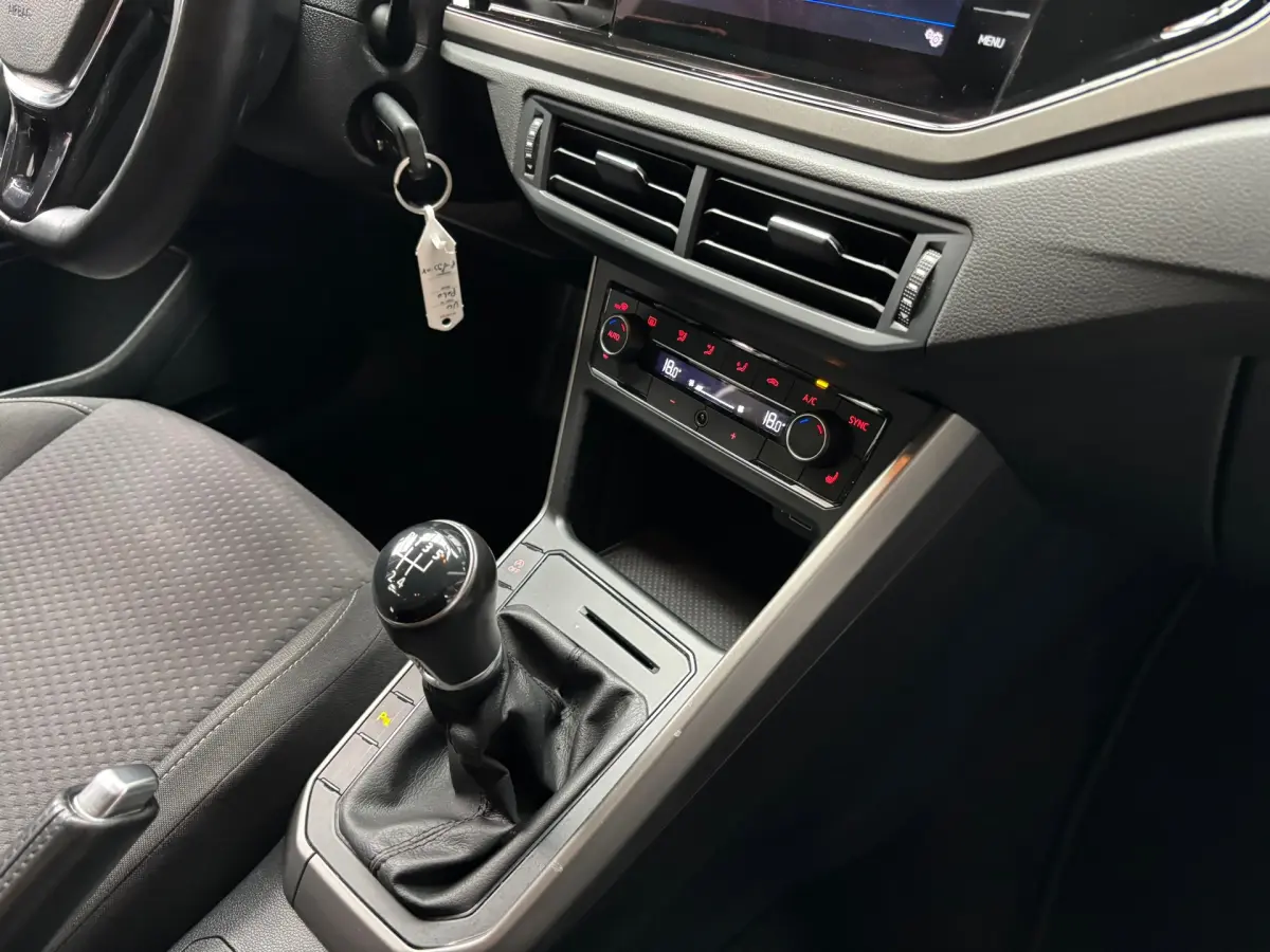 Polo 1.0 TSI Highline Business R / Carplay