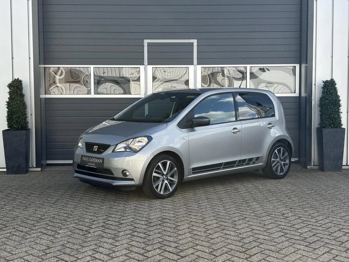 Mii 1.0 FR Connect | Seat sound | Parkeer sensoren | Airco | CV |