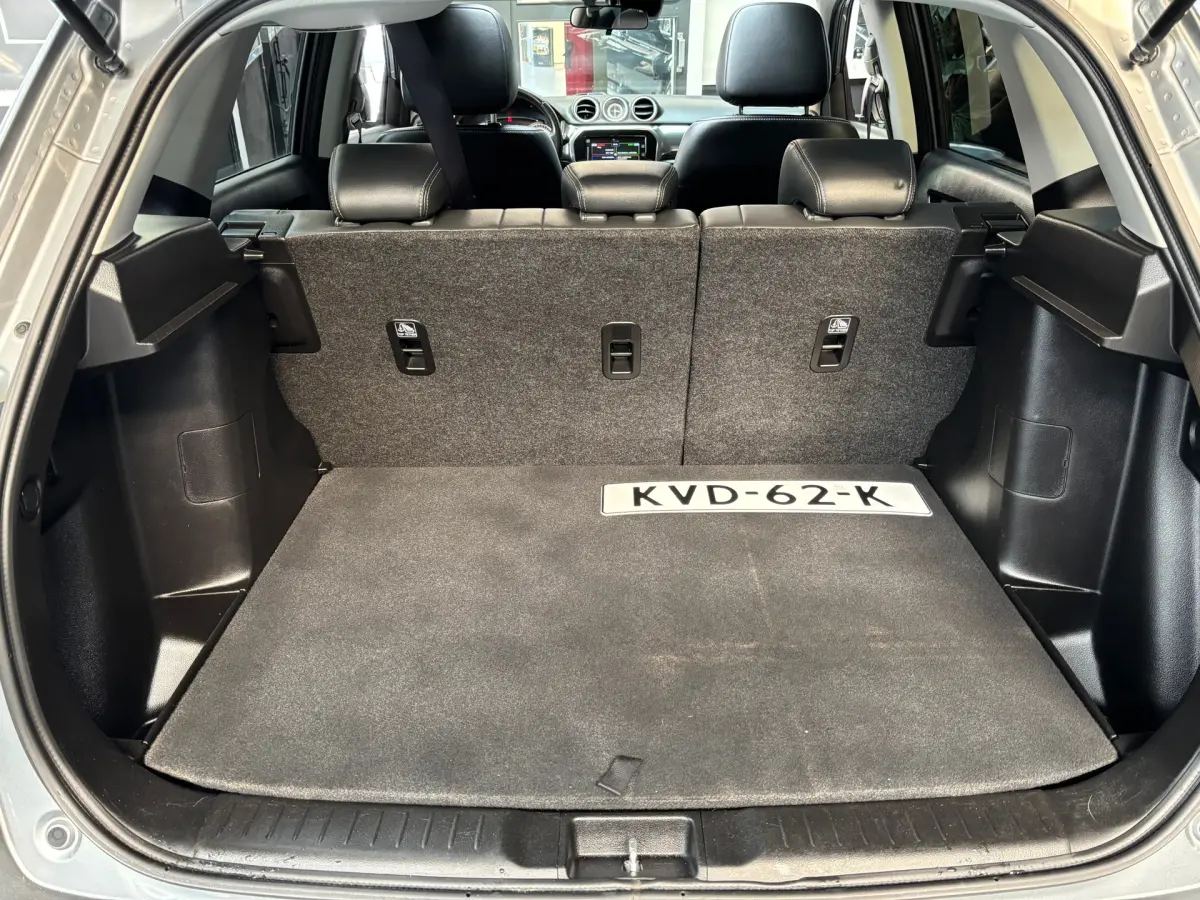Vitara 1.0 Boosterjet Stijl / Camera / Panorama Dak
