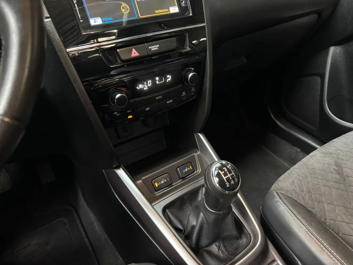 Vitara 1.0 Boosterjet Stijl / Camera / Panorama Dak
