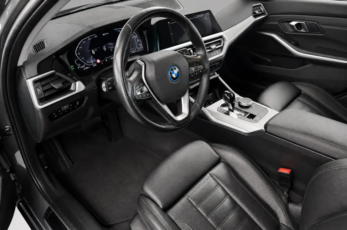 3 Serie Touring 320e Business Edition Plus